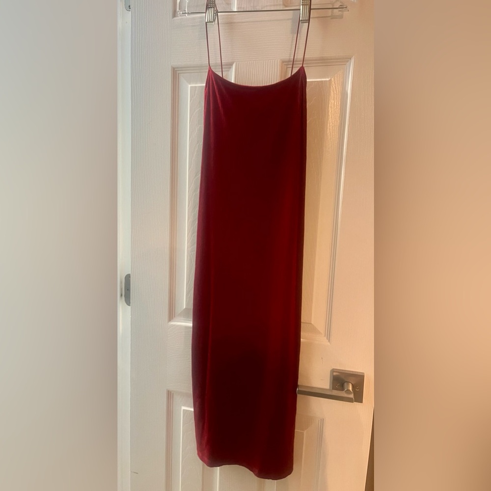 Red Strappy Stretchy Forever 21 Dress Size Medium